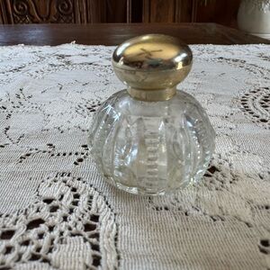 Avon Elegant Glass perfume with Gold Lid